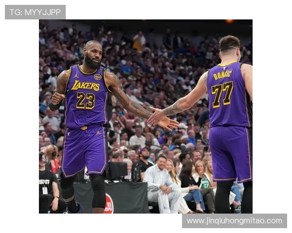 2009年湖人与马刺季后赛对决回顾及精彩瞬间分析