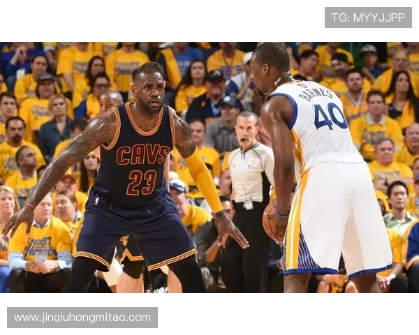 哈里森巴恩斯:从新秀到全能球员的成长之路与篮球智慧 哈里森巴恩斯:从新秀到全能球员的成长之路与篮球智慧